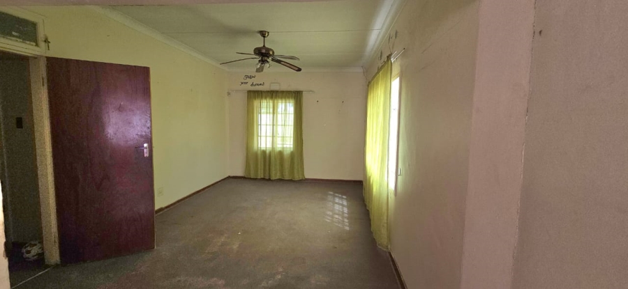 3 Bedroom Property for Sale in Beaconsfield Northern Cape